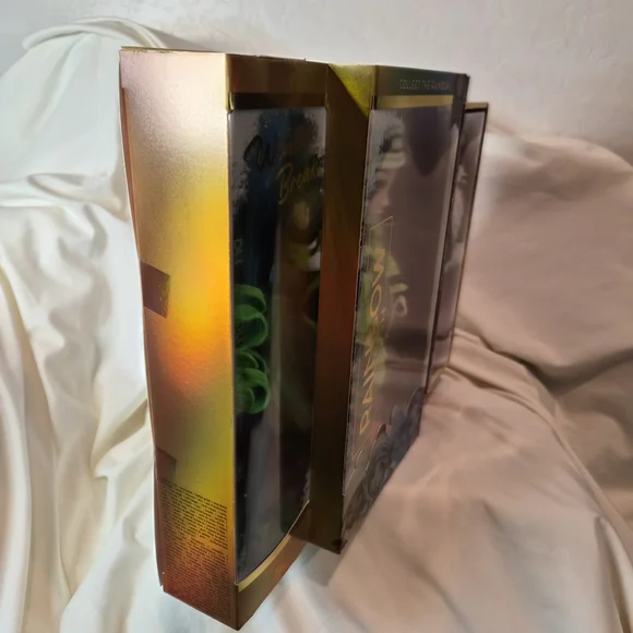 Rainbow High Winter Doll Jade Hunter * COLLECTIBLE!!! - Picture 5 of 8